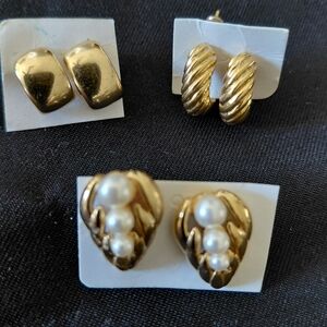 Bundle Of Small Gold Peirced Earring Sets